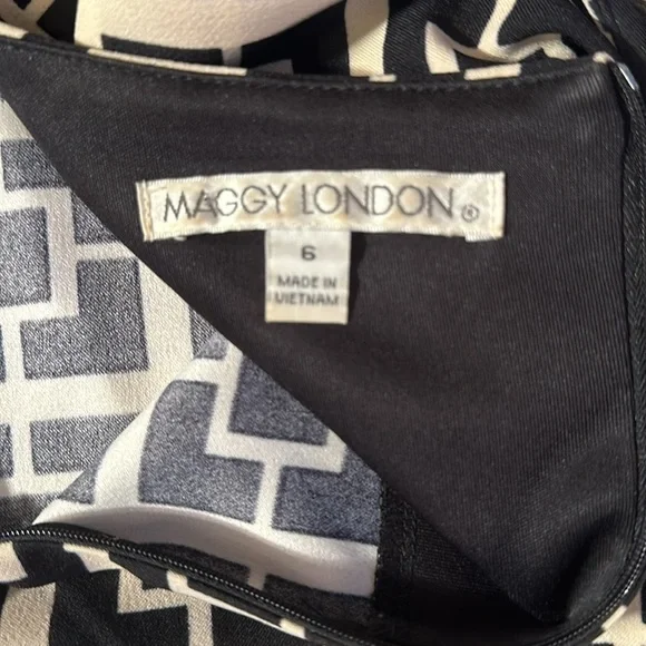 Maggy London Sleeveless Geometrical Black Cream Figure Flattering Sheath Dress - Picture 3 of 5